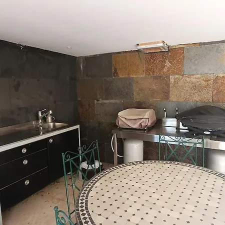 Superbe Duplex - Piscine - 6 Adultes 4 Enfants شقة Saint-Pons-de-Mauchiens