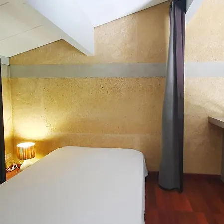 Superbe Duplex - Piscine - 6 Adultes 4 Enfants شقة Saint-Pons-de-Mauchiens