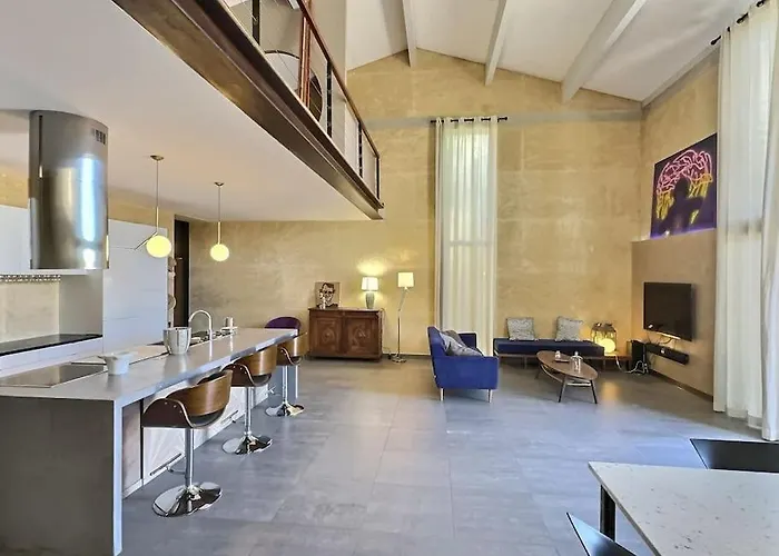 Superbe Duplex - Piscine - 6 Adultes 4 Enfants Saint-Pons-de-Mauchiens