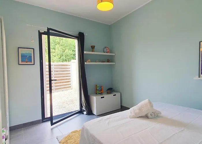 Superbe Duplex - Piscine - 6 Adultes 4 Enfants
